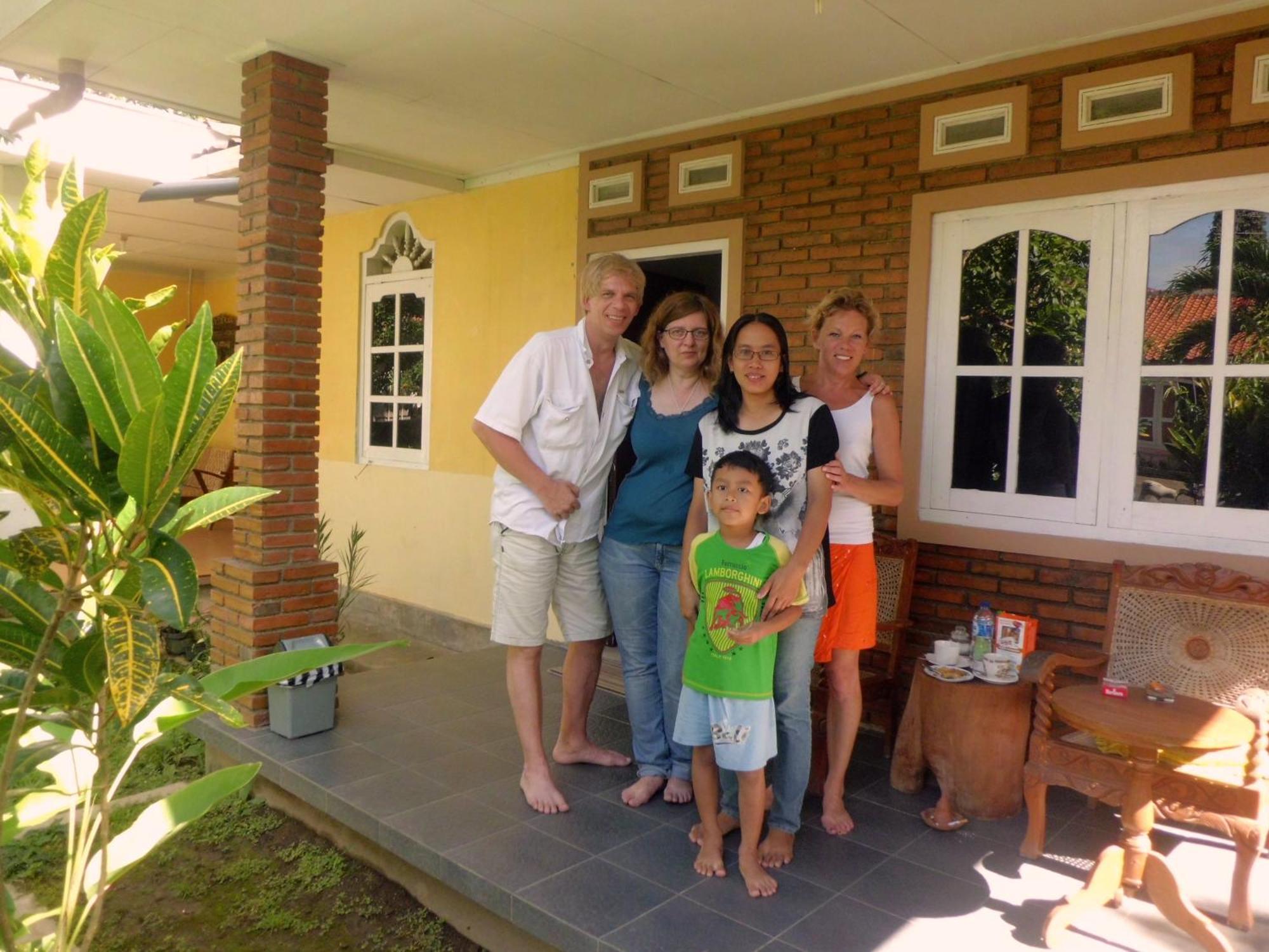 Efata Homestay Магеланг Стая снимка
